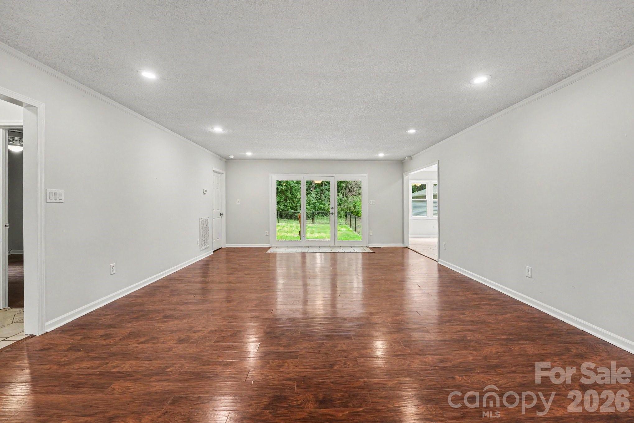 2684 Tiffany Street