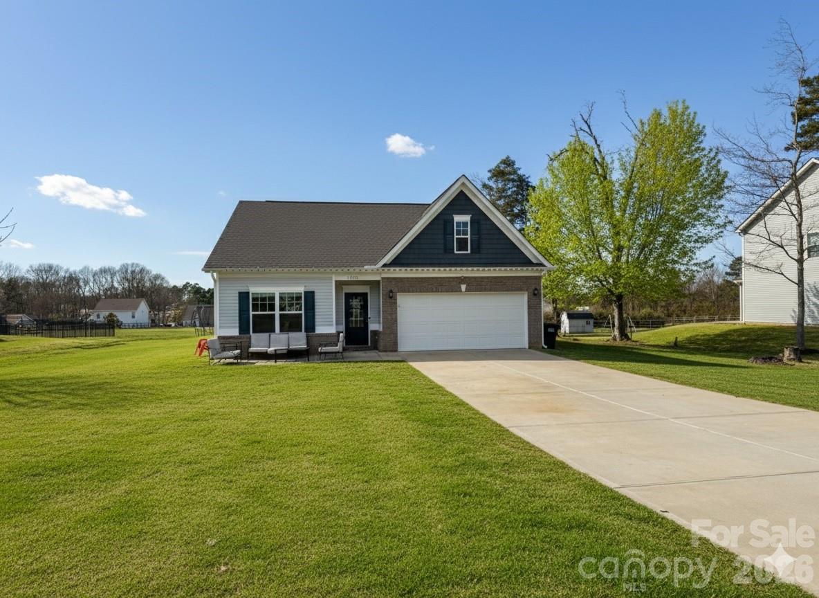 11851 Saddle Back Trail
