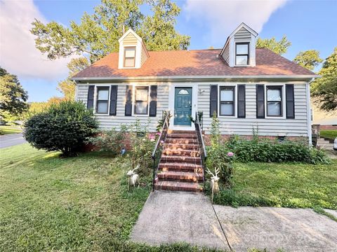 Photo of 10301 Stornoway Court, Mint Hill, NC 28227 (MLS # 4294951)