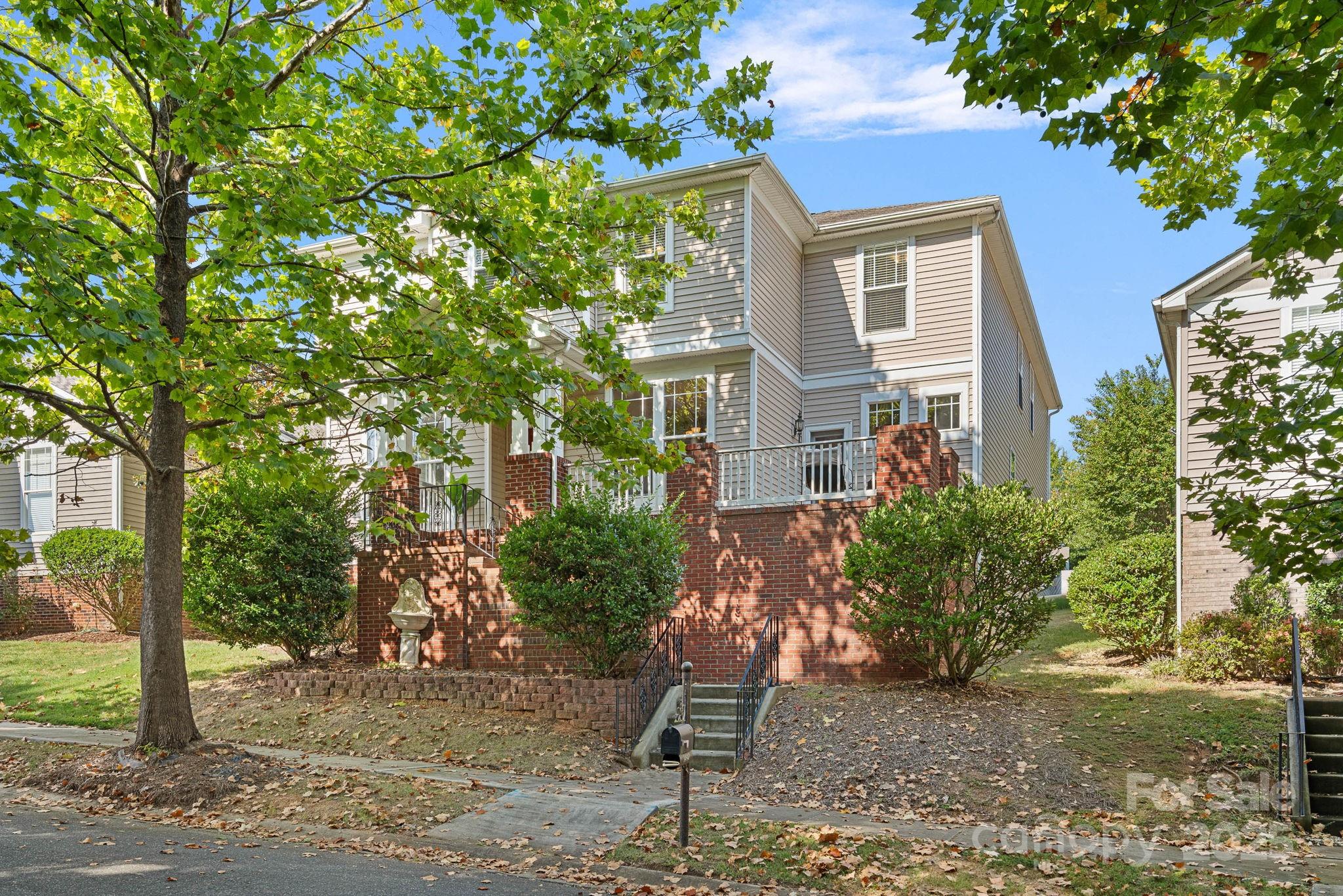 14940 Carbert Lane