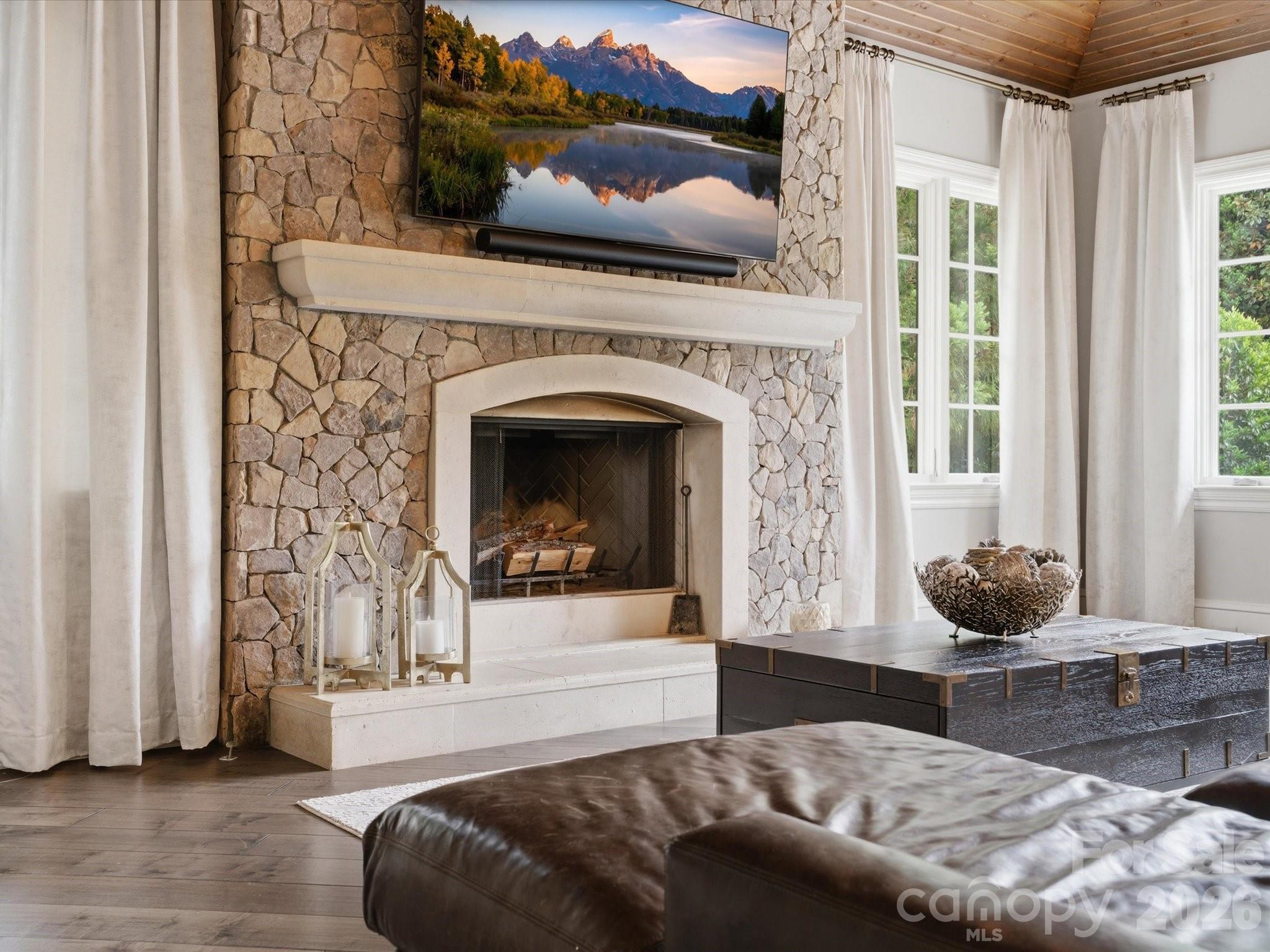 Longview - Residential