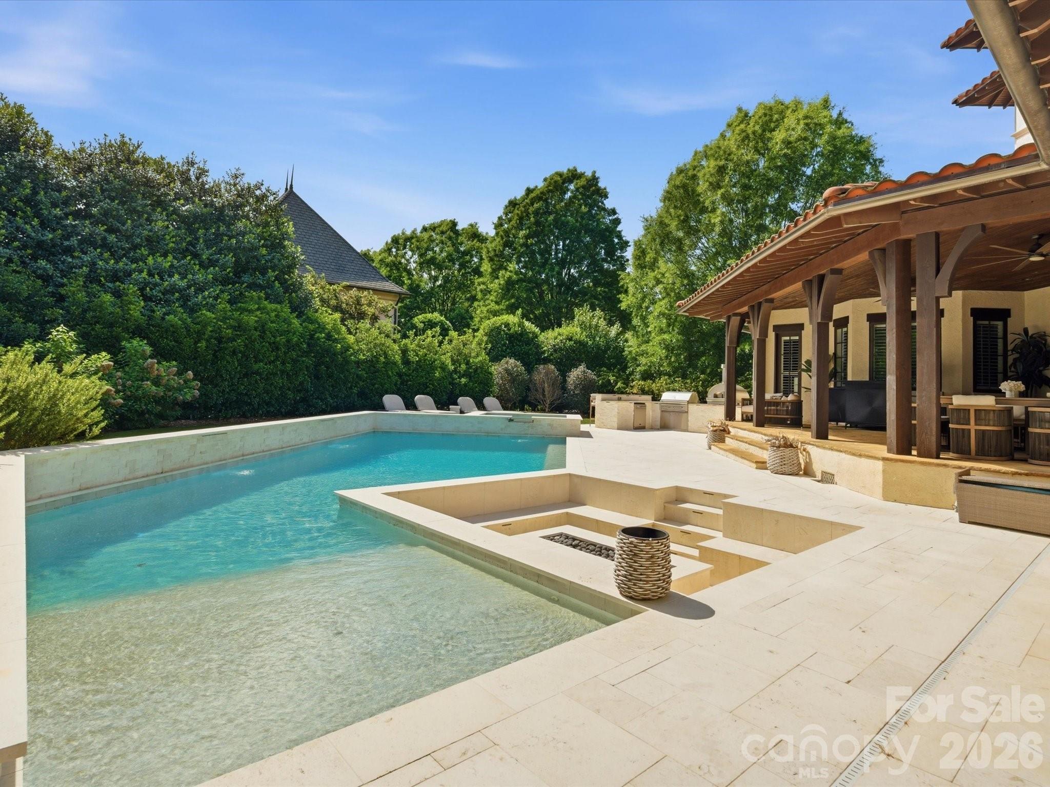 Longview - Residential