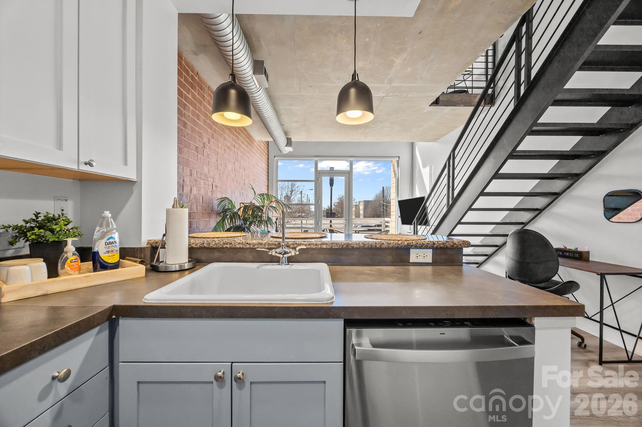 Gateway Lofts - Residential