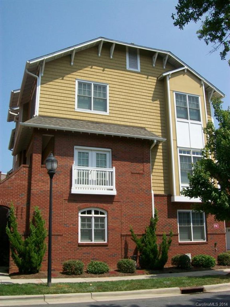 Location, location, location! This fabulous townhome is the ultimate in walk-ability, near to shops, dining, lightrail and so much more.  Gleaming hardwoods on upper living area, windows galore. Kitchen has gas cooktop, 42in cabinets, solid surface countertops.  Special area in living room would make the perfect reading nook.  Master suite features custom bath with free standing tub, beautifully tiled shower and double sinks.  Lovely raised panel doors and custom blinds throughout.