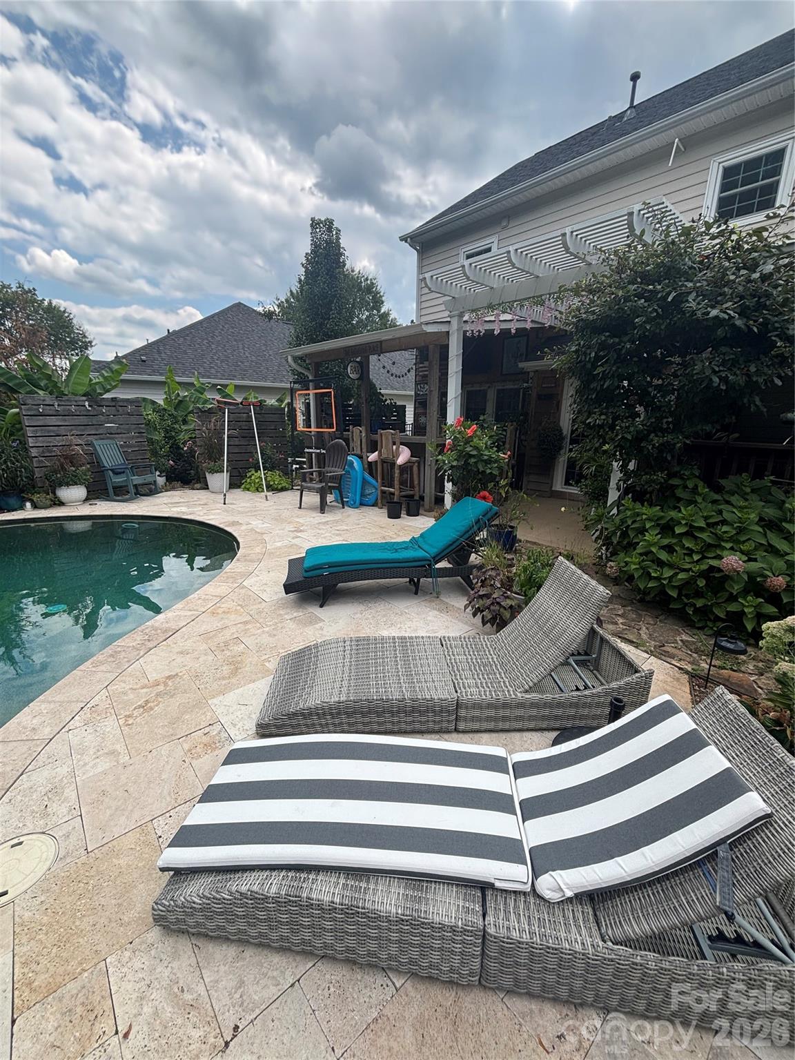 3901 Waters Reach Lane