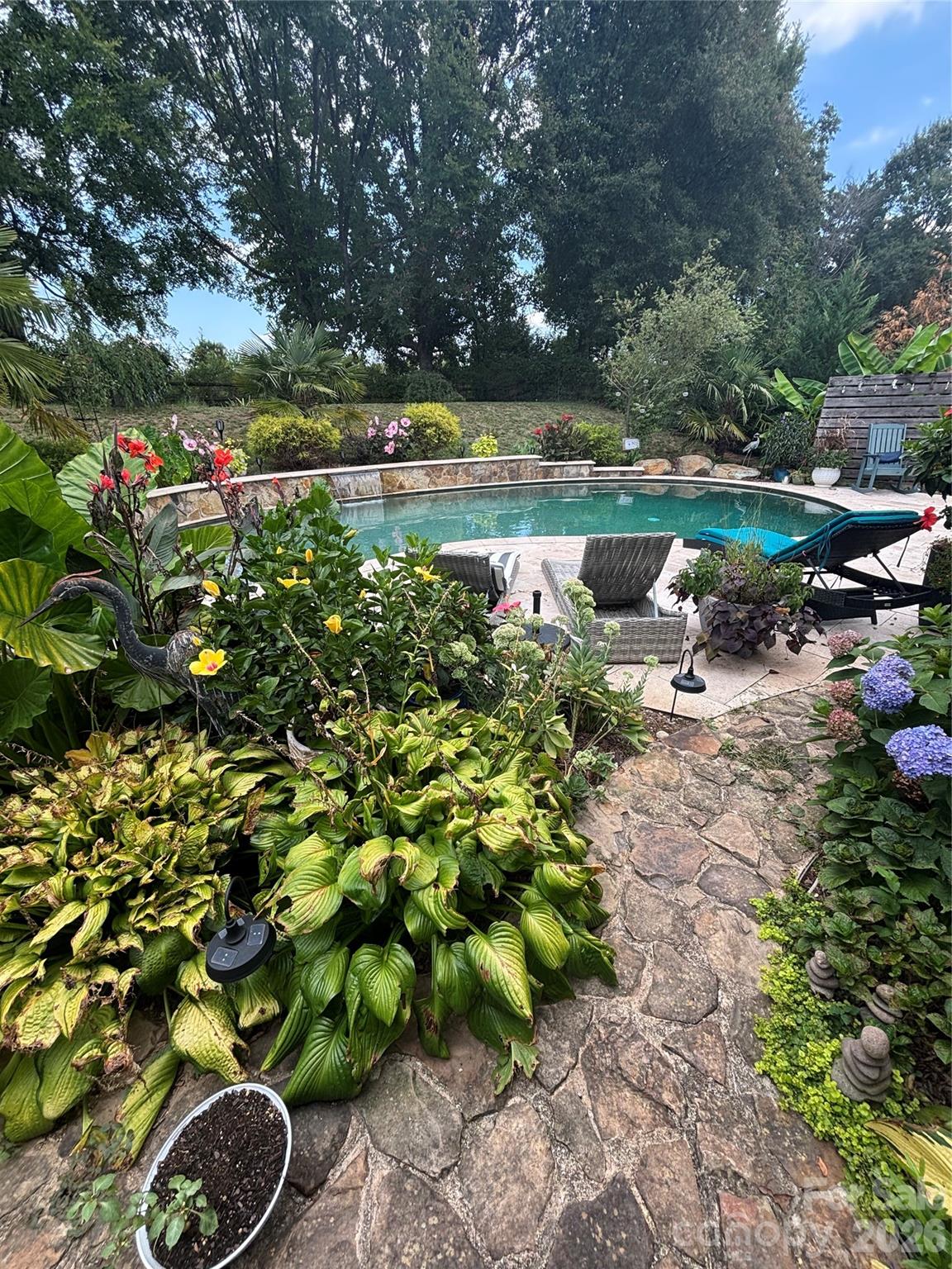 3901 Waters Reach Lane