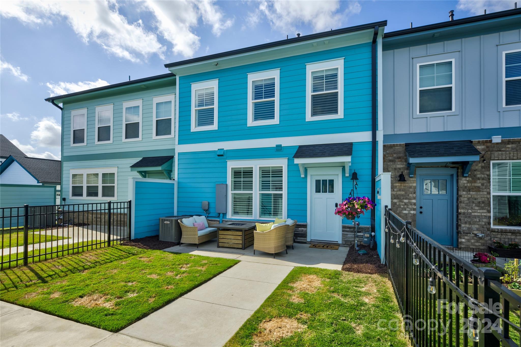 Riverwalk - Residential