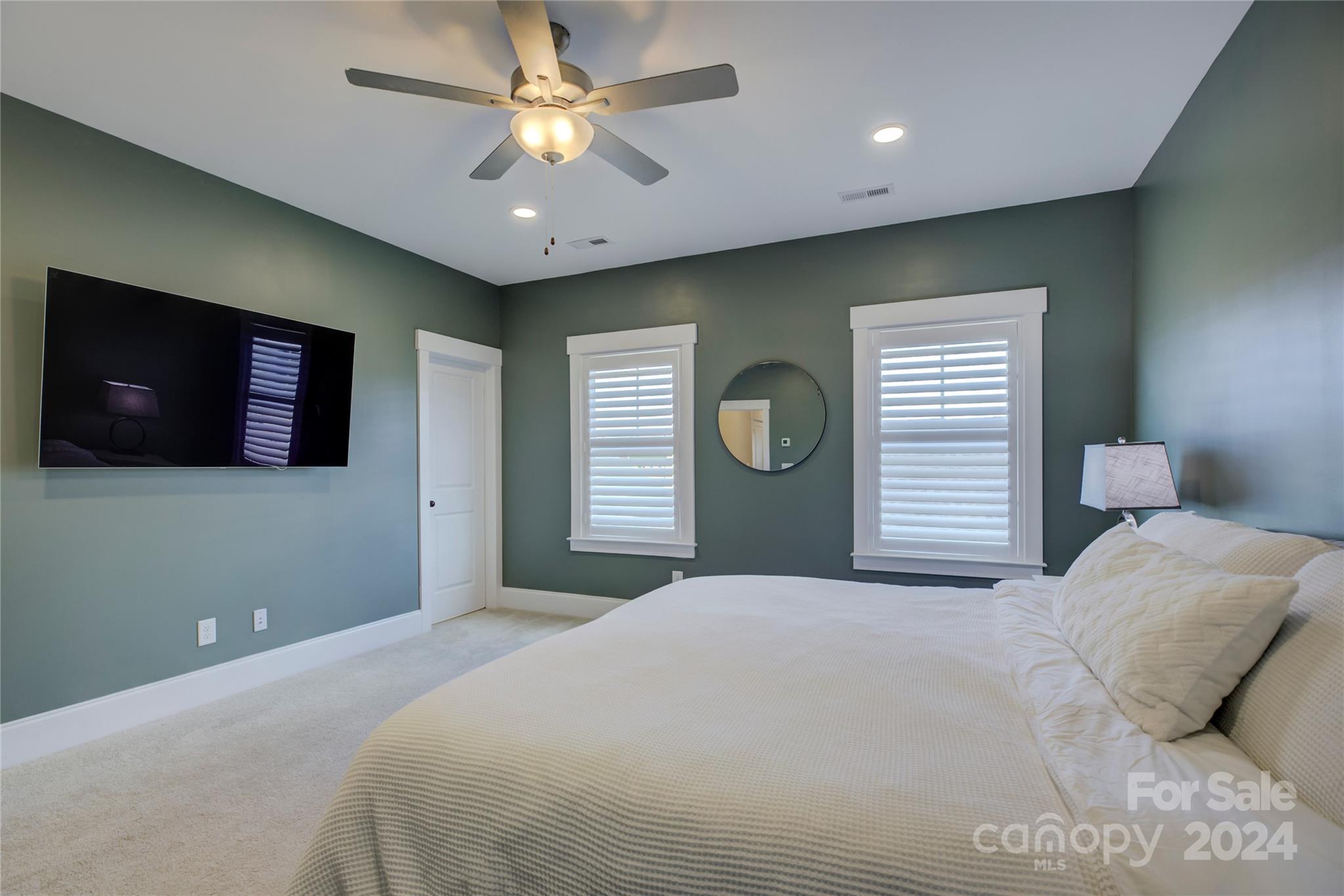 Riverwalk - Residential