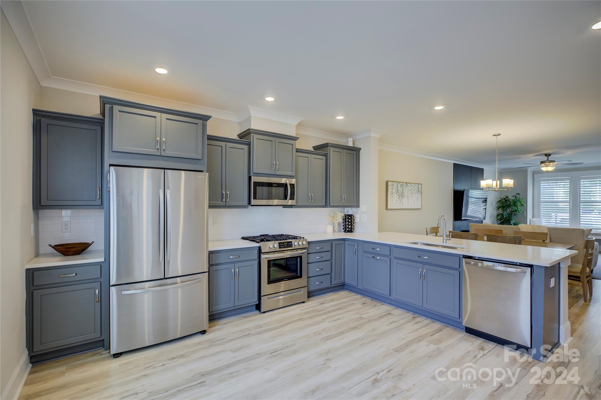 Riverwalk - Residential