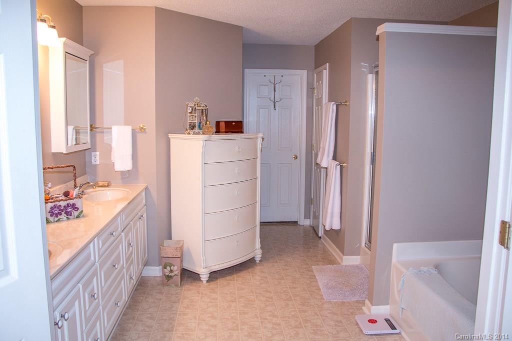 Creekside - Residential