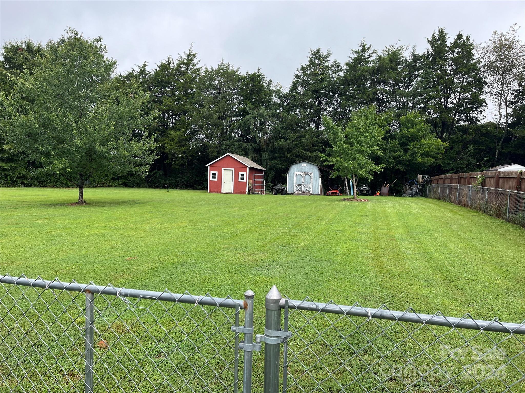 Farm Pond Acres - Residential