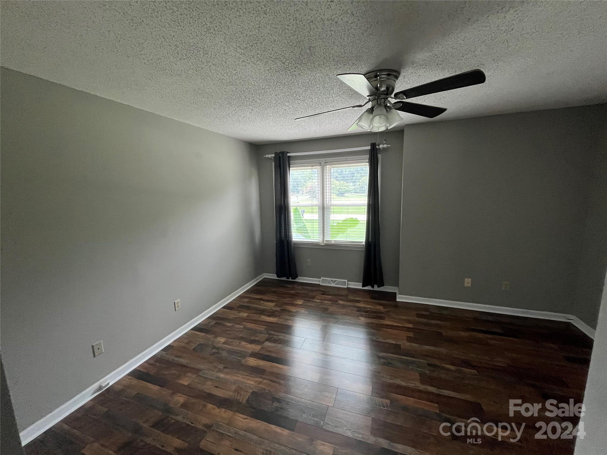 Farm Pond Acres - Residential