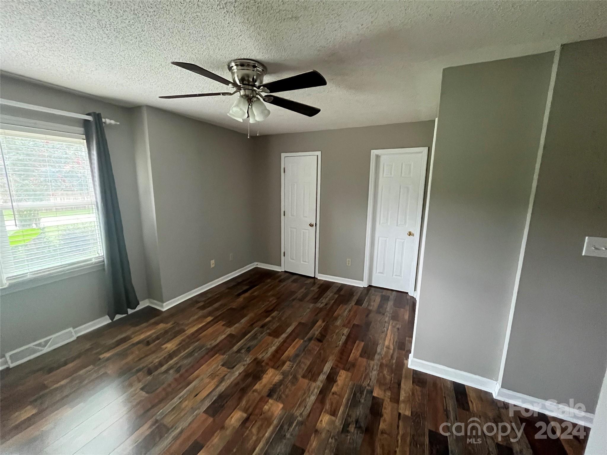 Farm Pond Acres - Residential