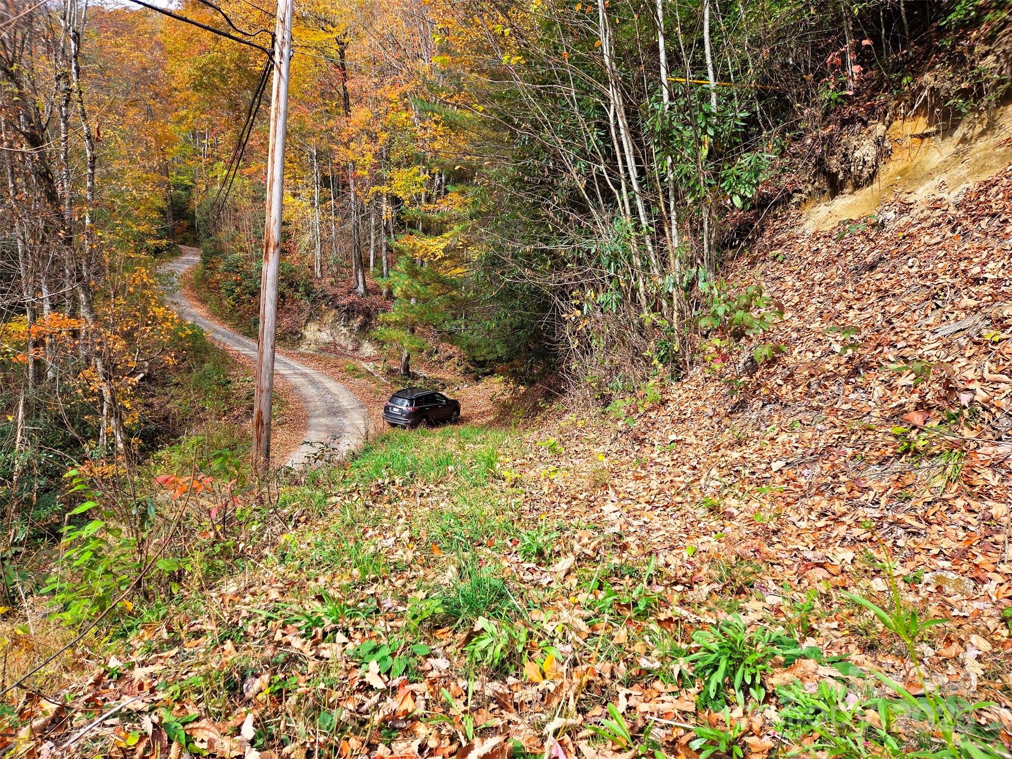 355 Moonshineholler Drive