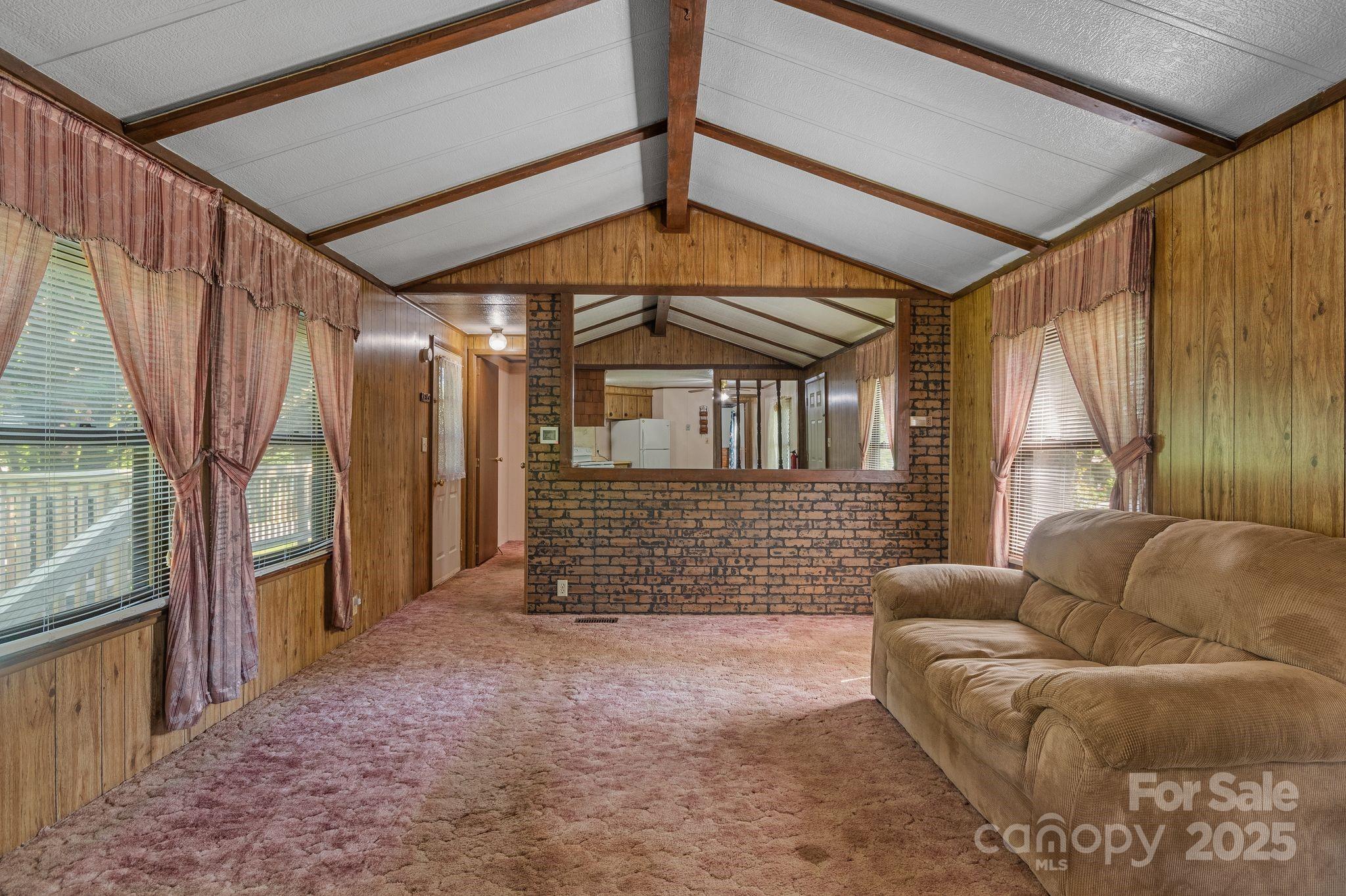 23 Jones Circle