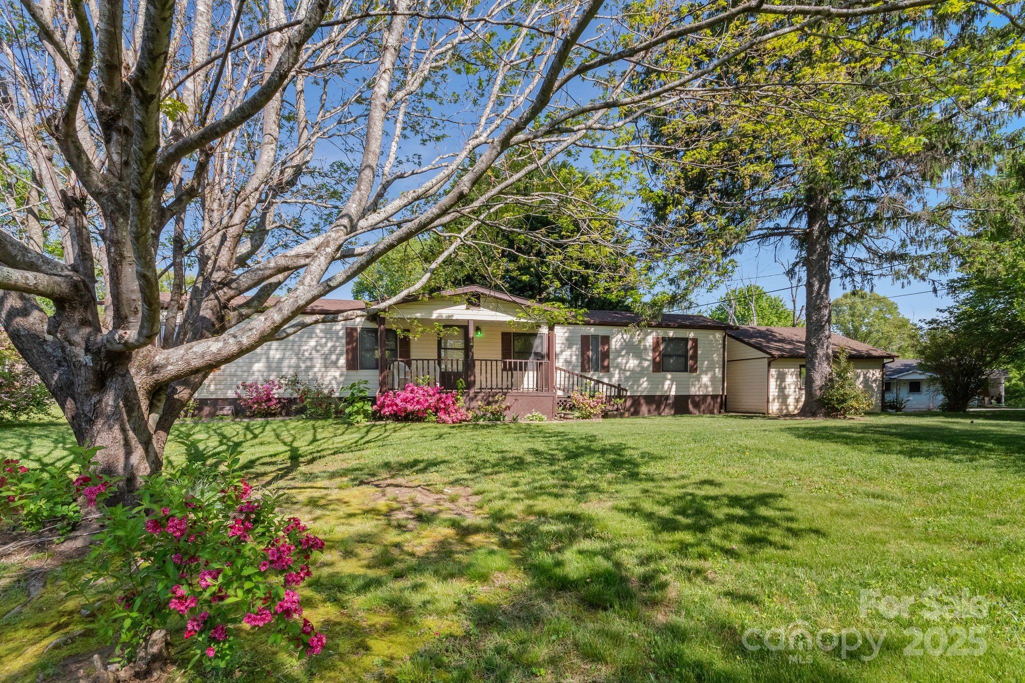 23 Jones Circle