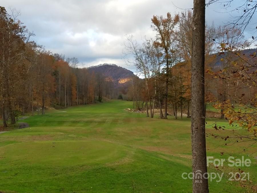 Linville Falls Mountain Club and Preserve - Land