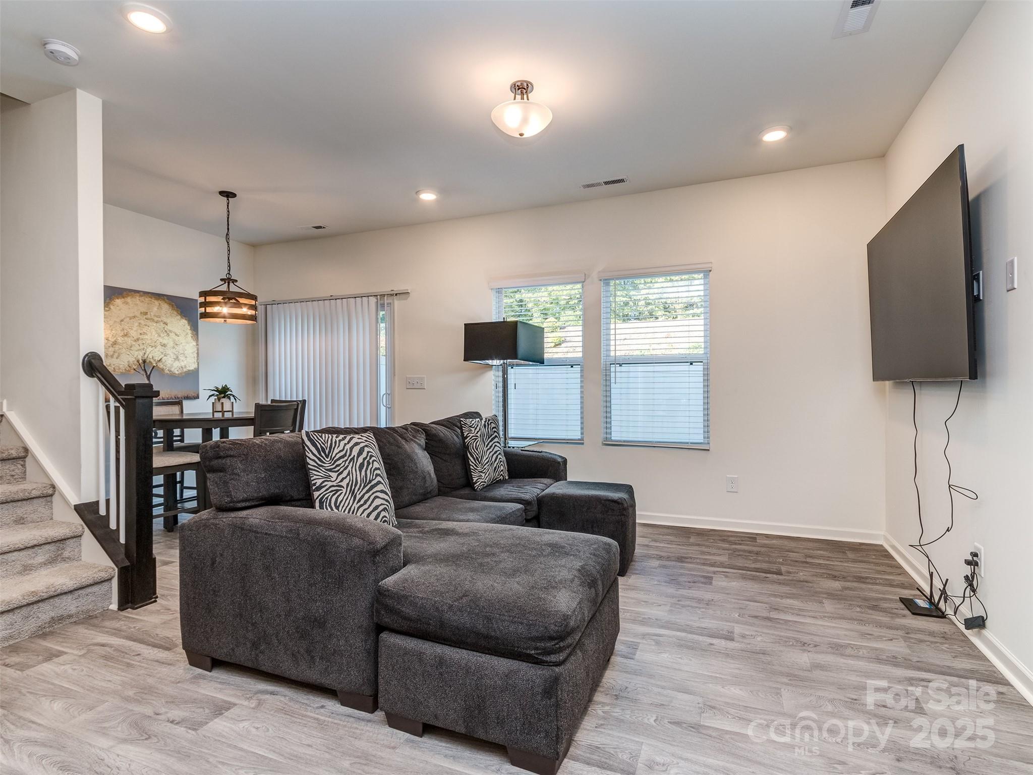 Landings At White Rose - Residential