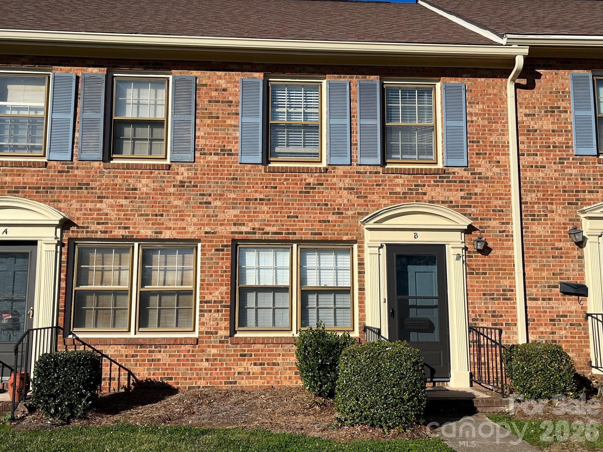 6300 Old Pineville Road B