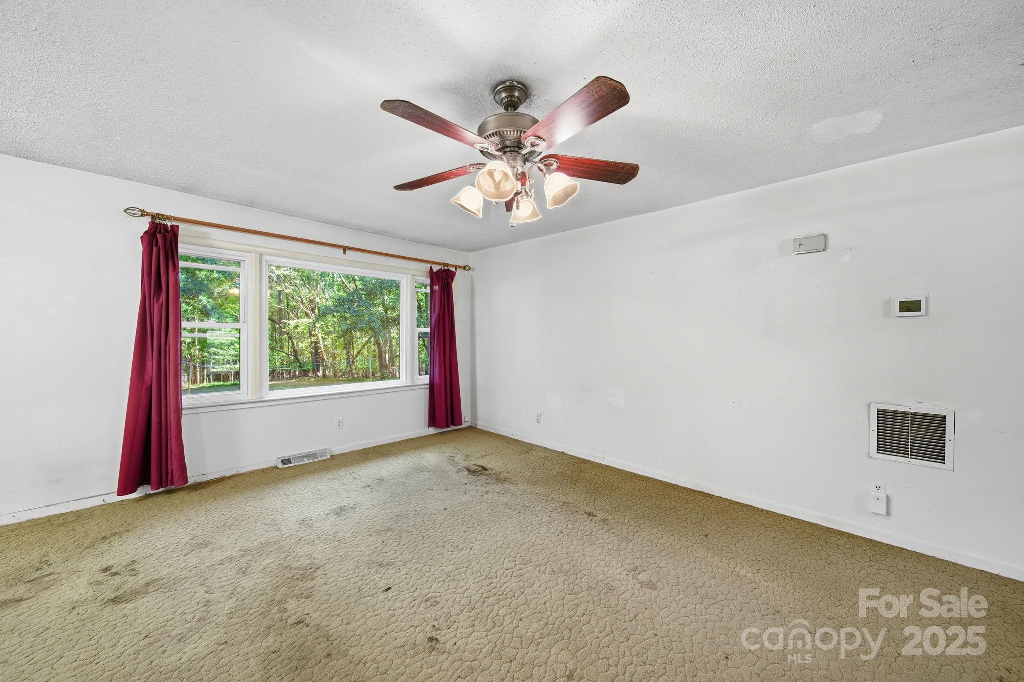 934 Armstrong Road