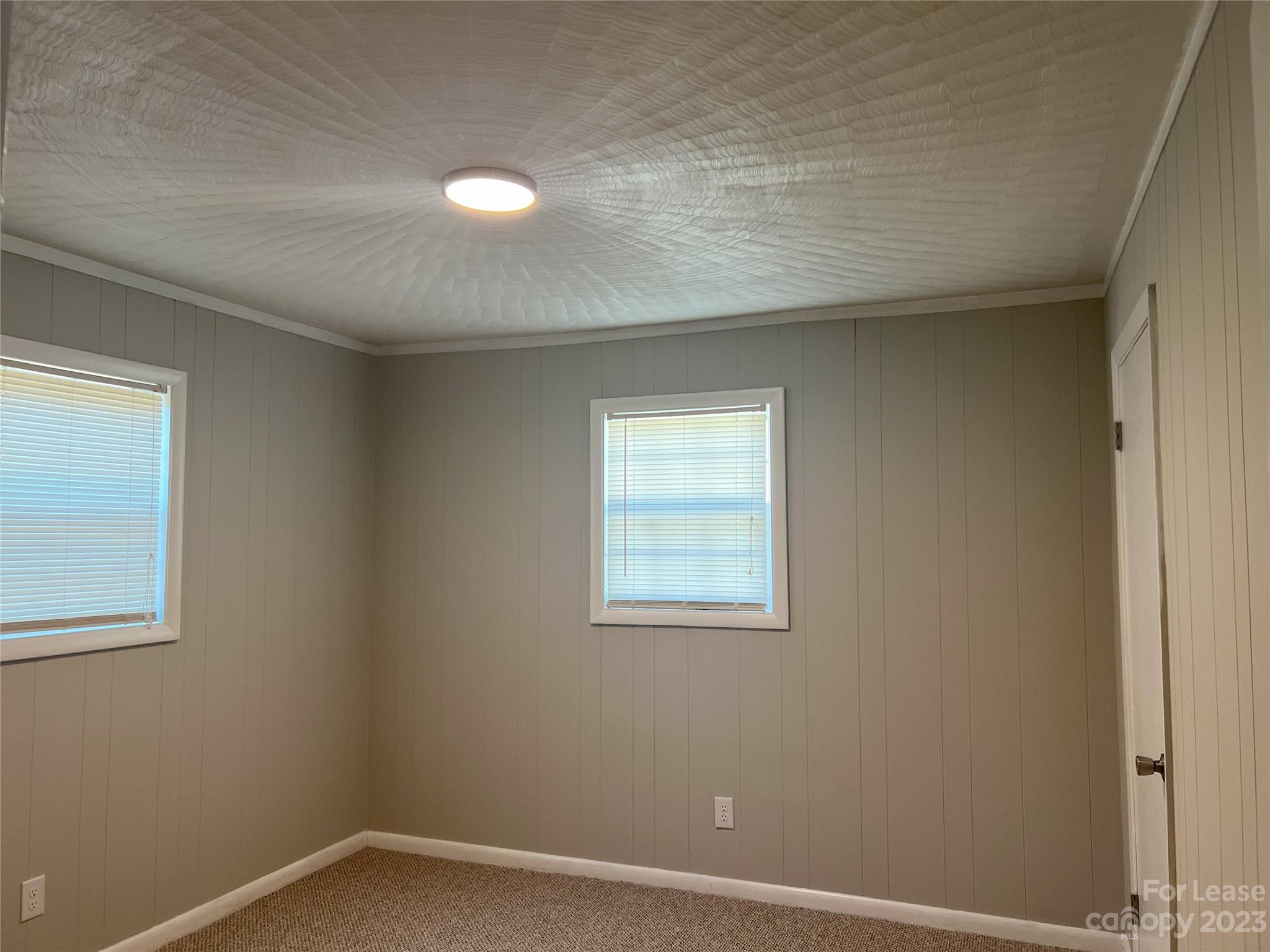 Elizabeth Heights - Residential Lease