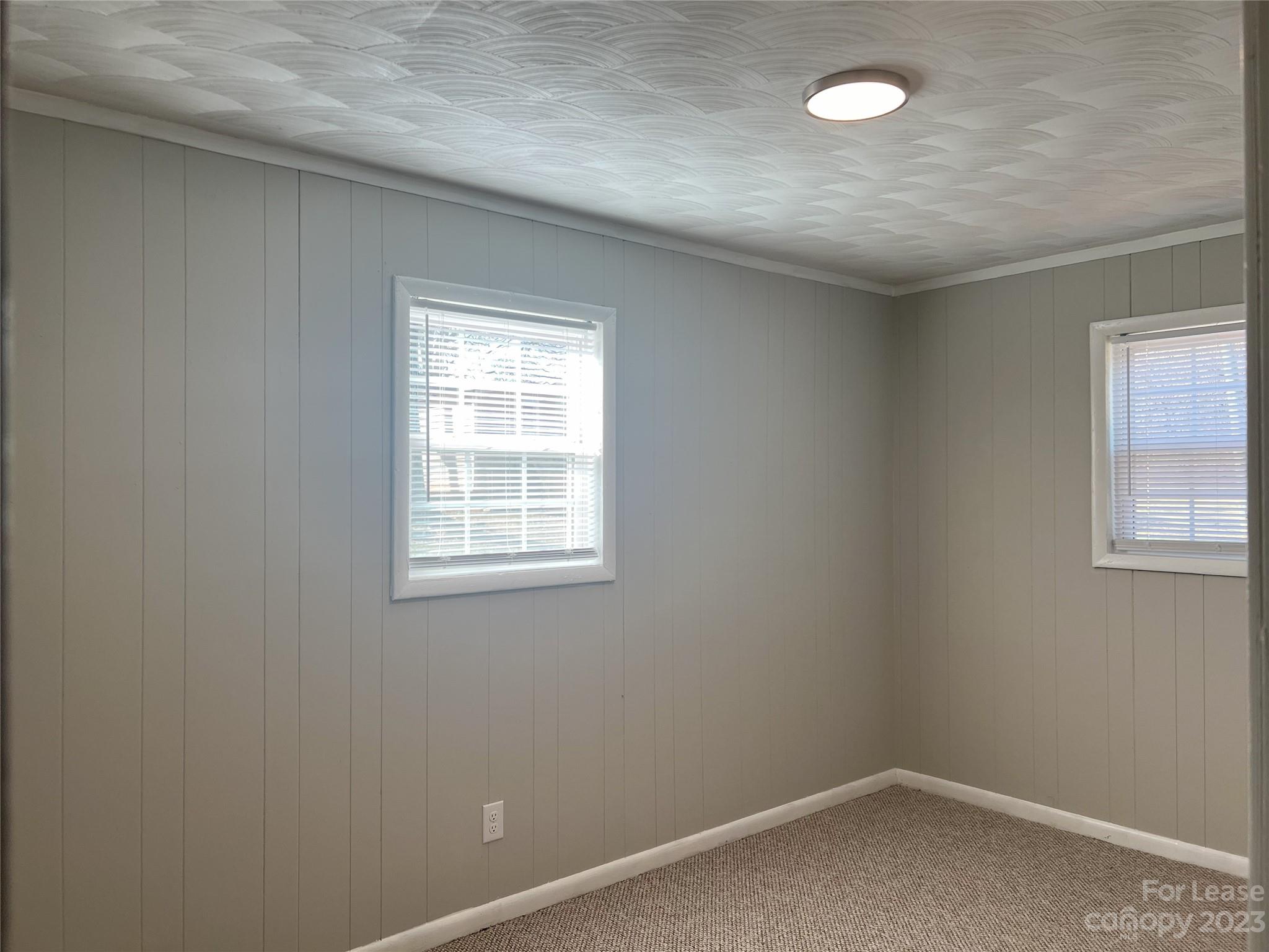 Elizabeth Heights - Residential Lease