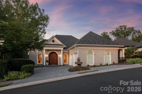 Photo of 6812 Linkside Court, Charlotte, NC 28277 (MLS # 4402893)