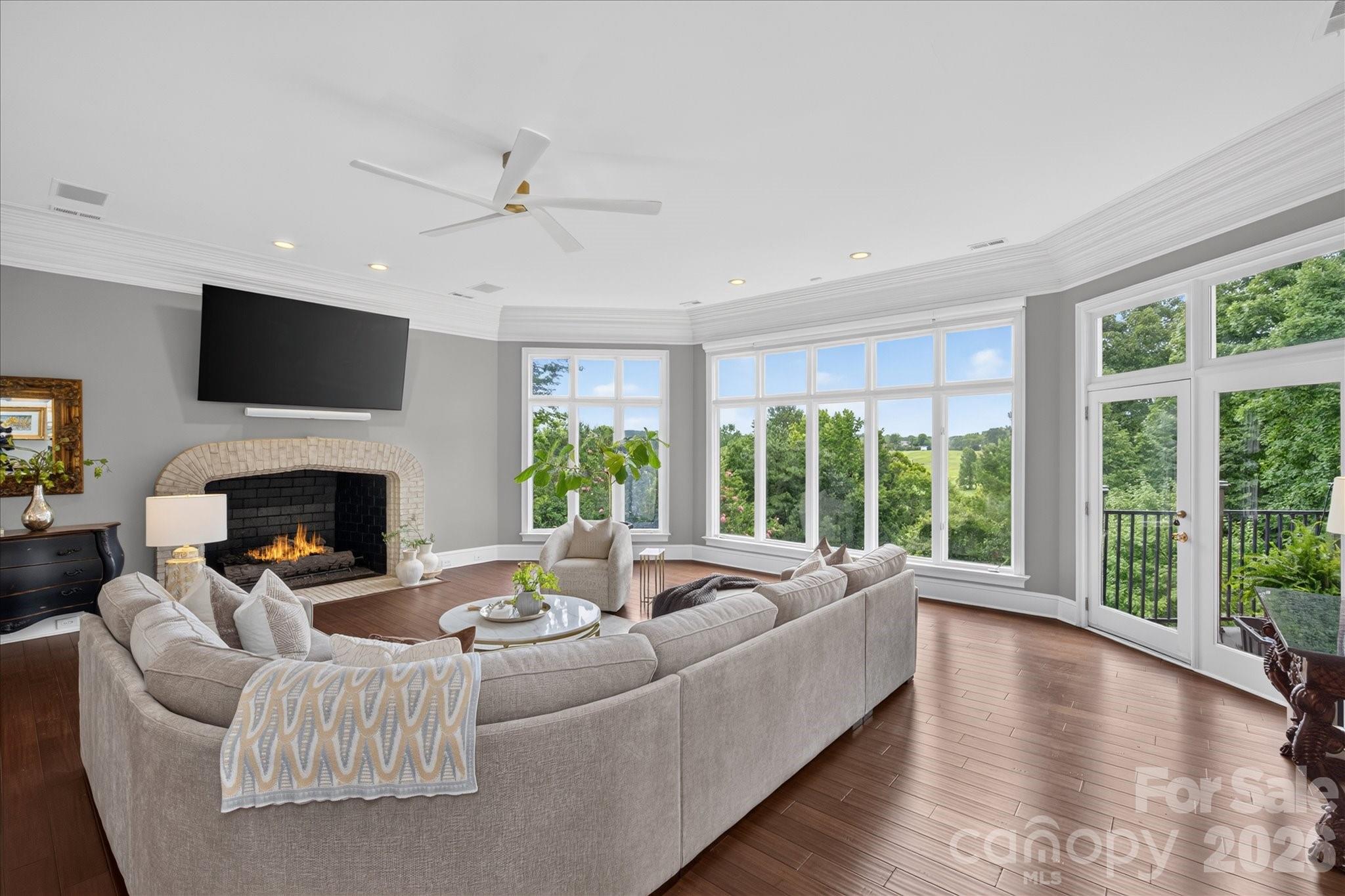 6812 Linkside Court