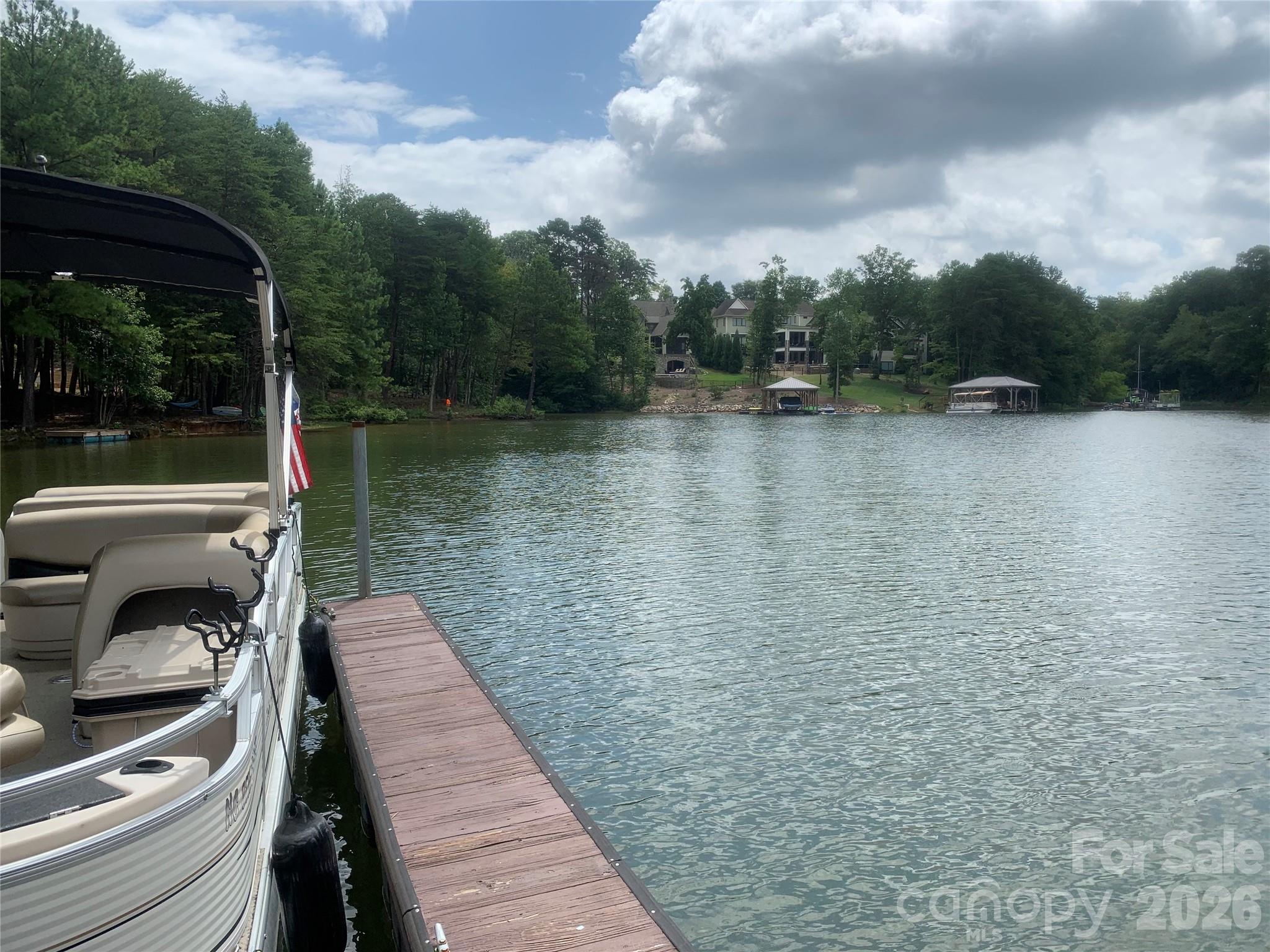 Shavenders Bluff - Residential