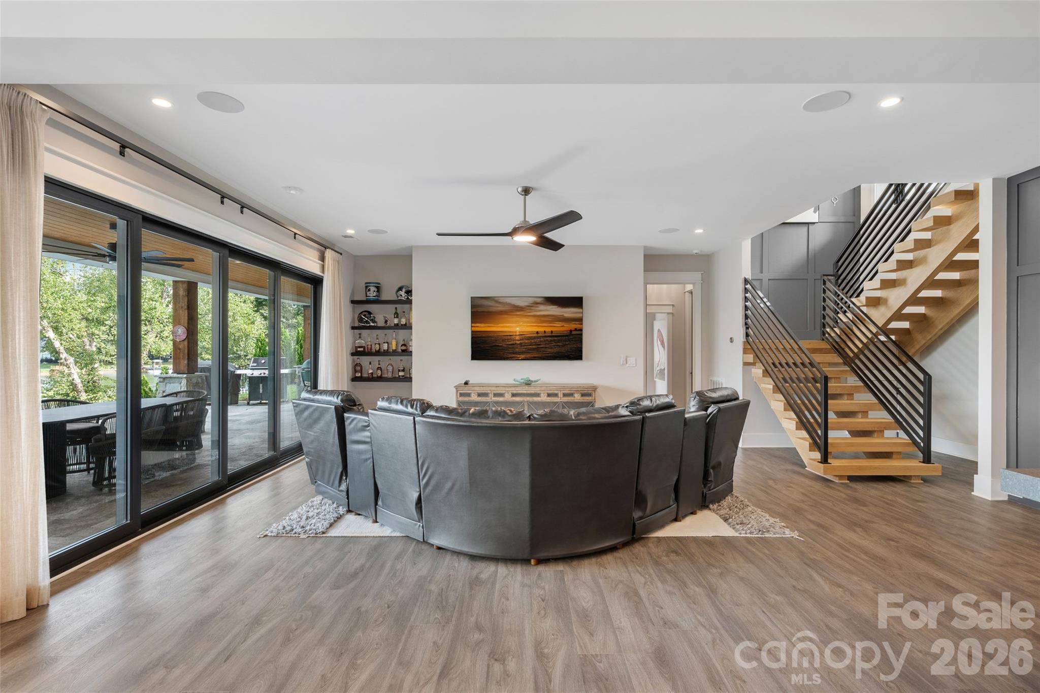 Shavenders Bluff - Residential