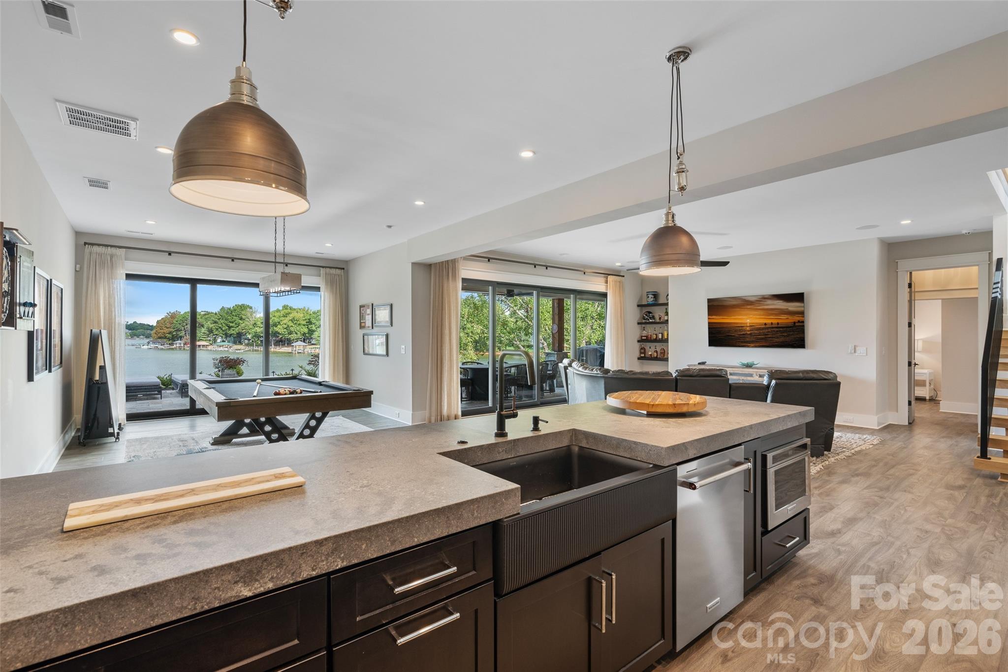 Shavenders Bluff - Residential