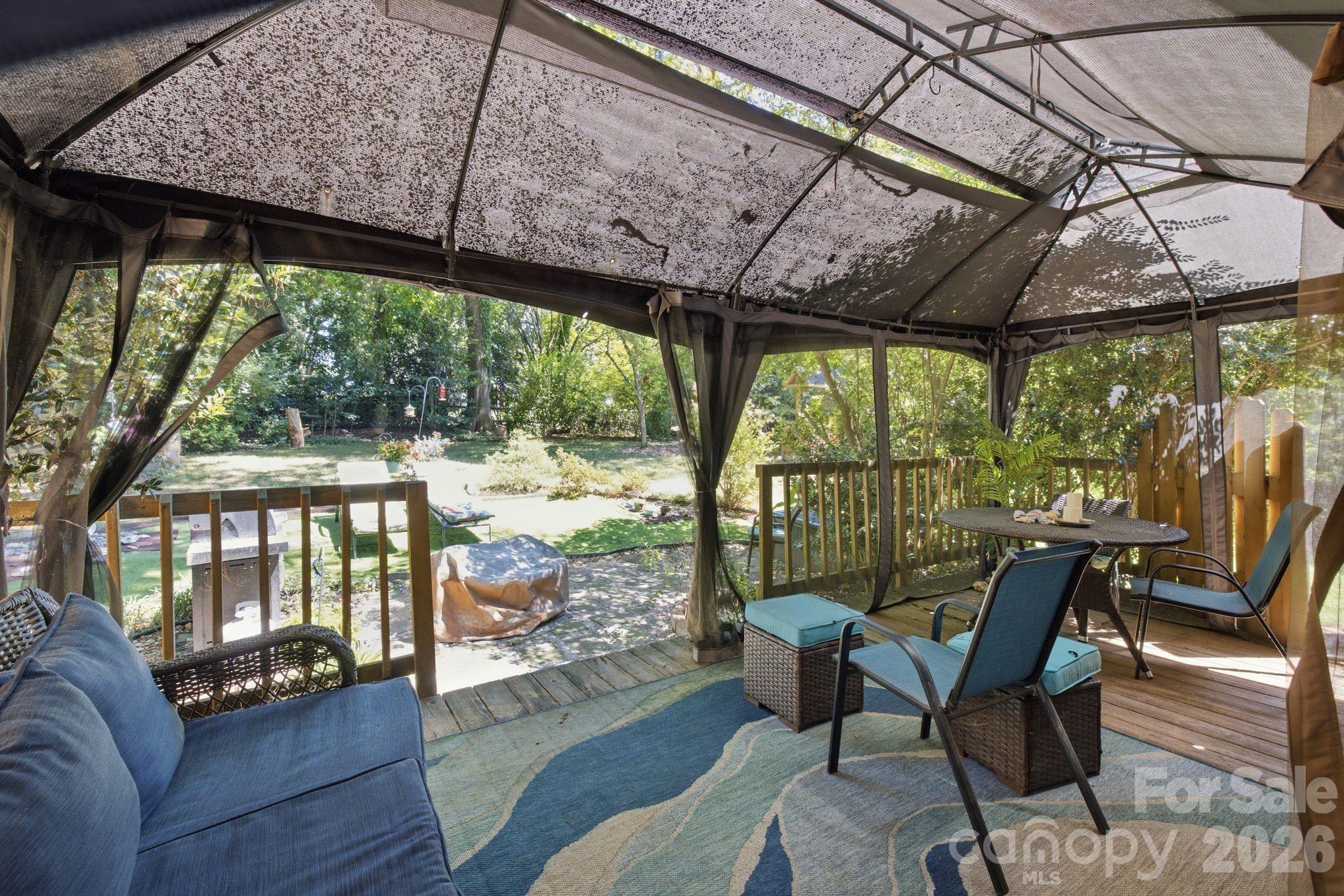 21235 Sandy Cove Road