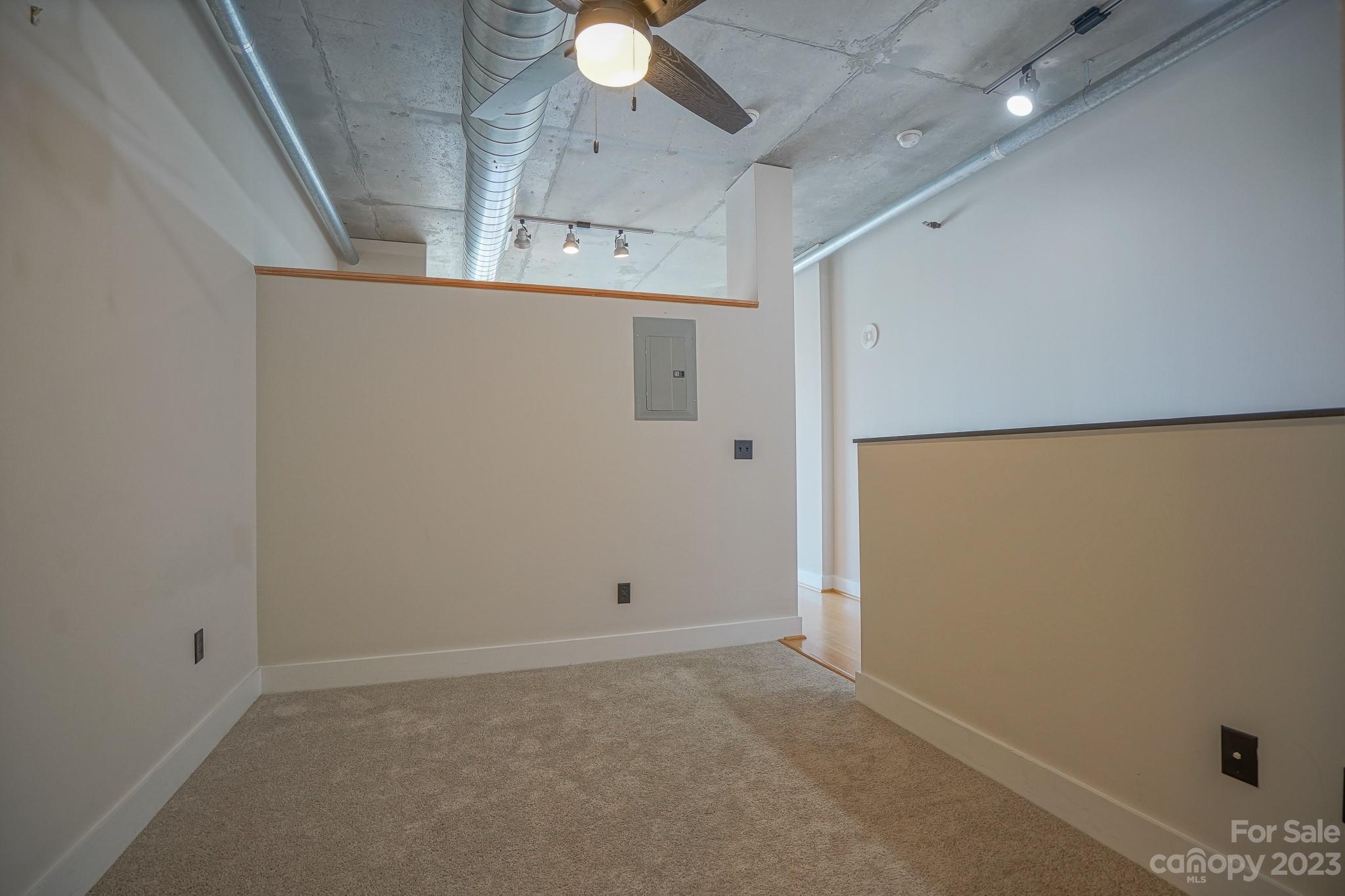 Courtside - Residential