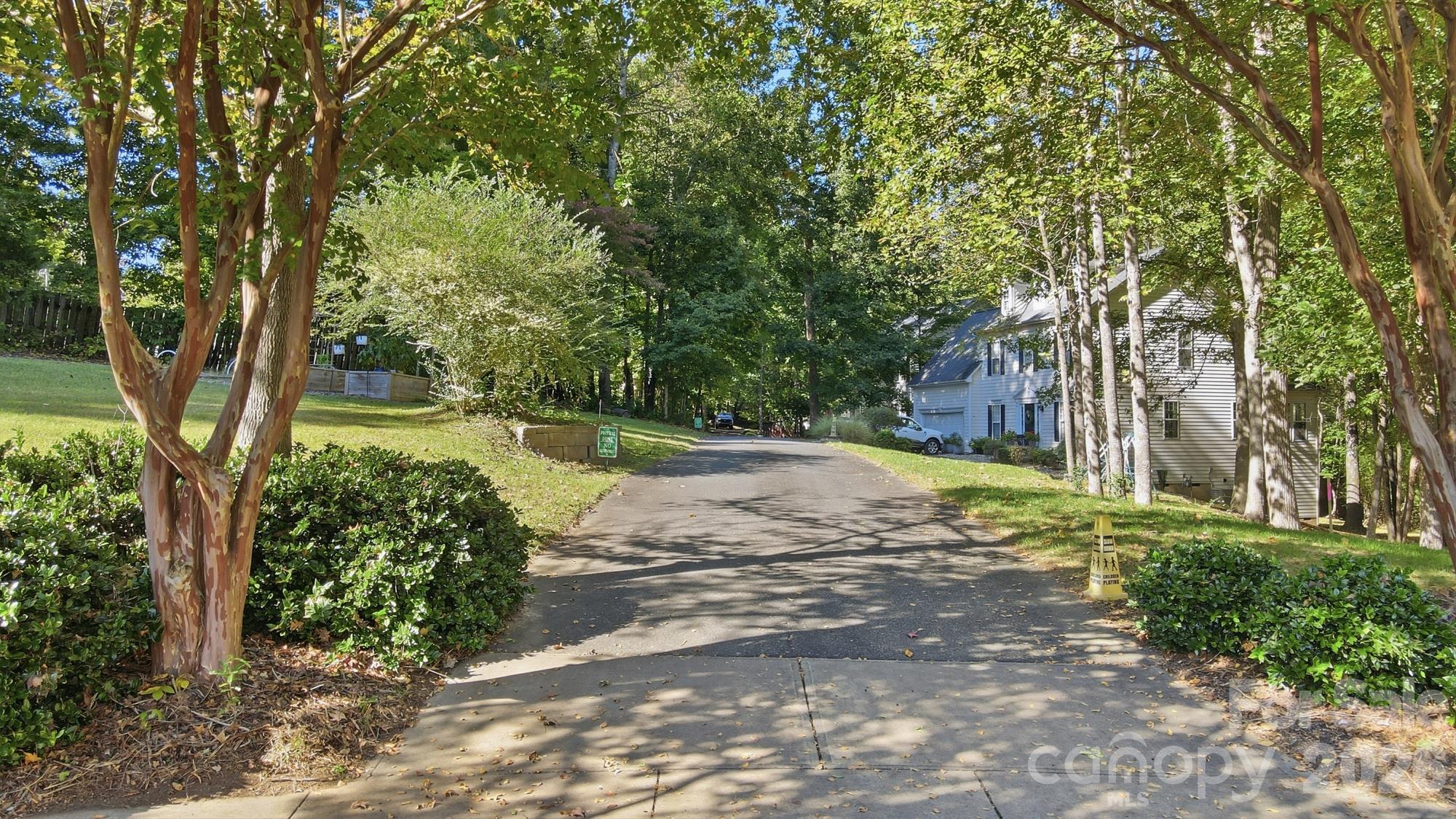 2100 Pineapple Court