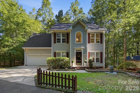 Photo of 2100 Pineapple Court, Matthews, NC 28105 (MLS # 4431286)