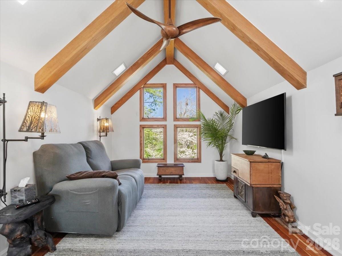 Woodland Hills - Residential