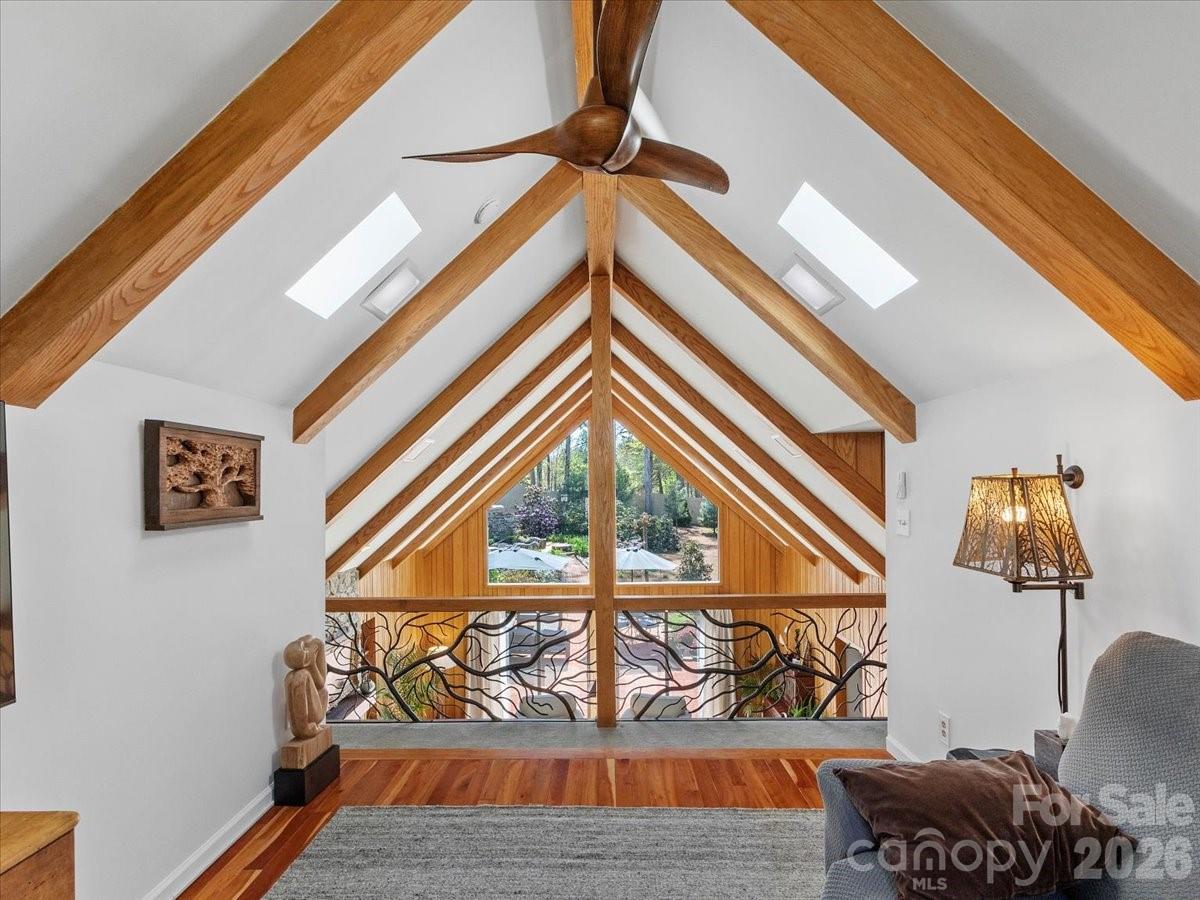 Woodland Hills - Residential
