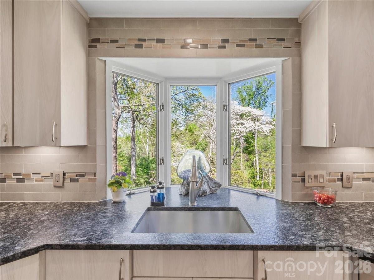 Woodland Hills - Residential