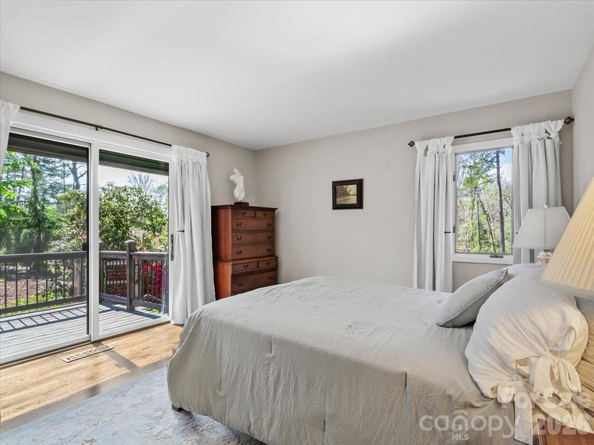 Woodland Hills - Residential