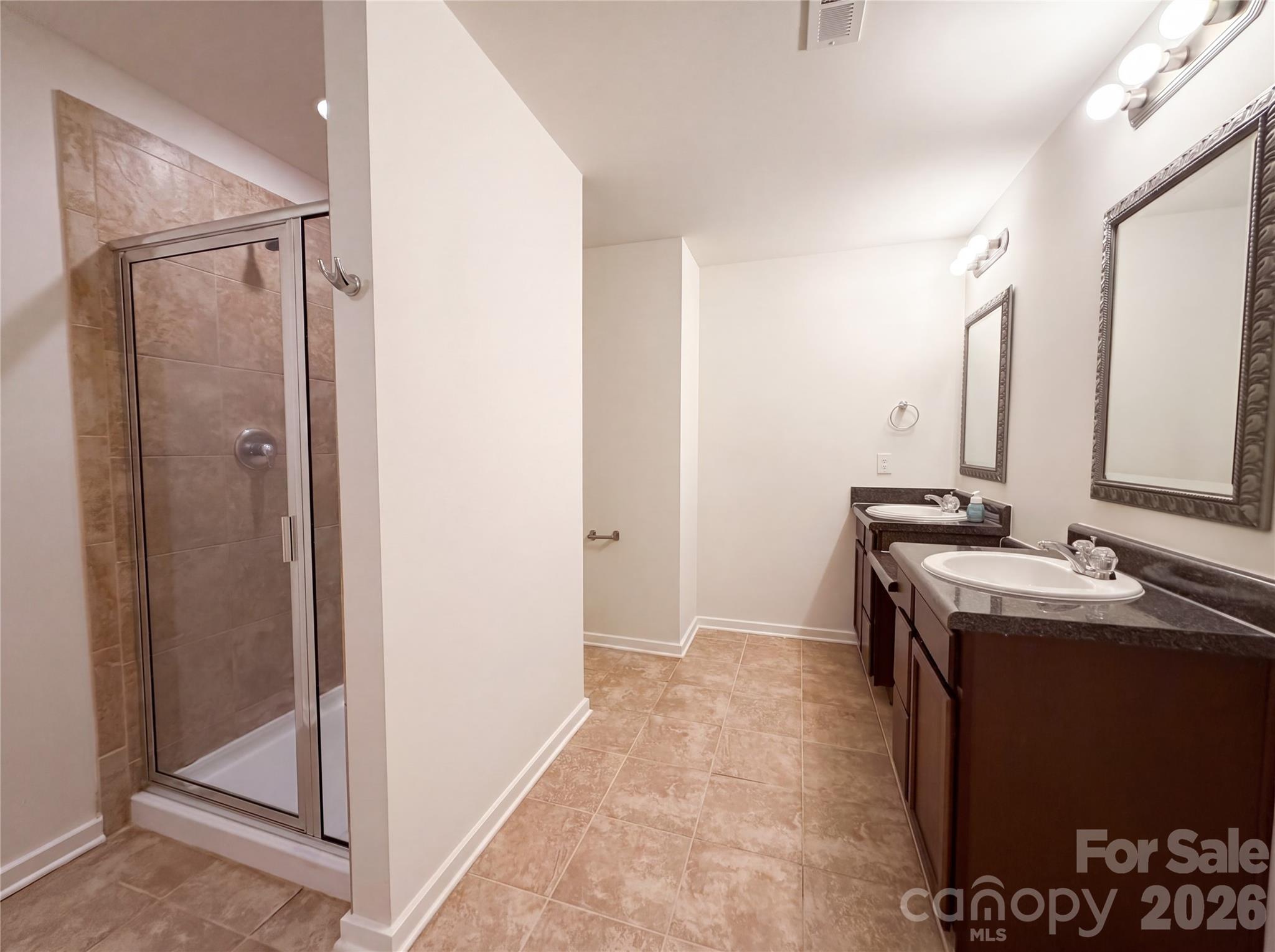 Gibbon Woods - Residential
