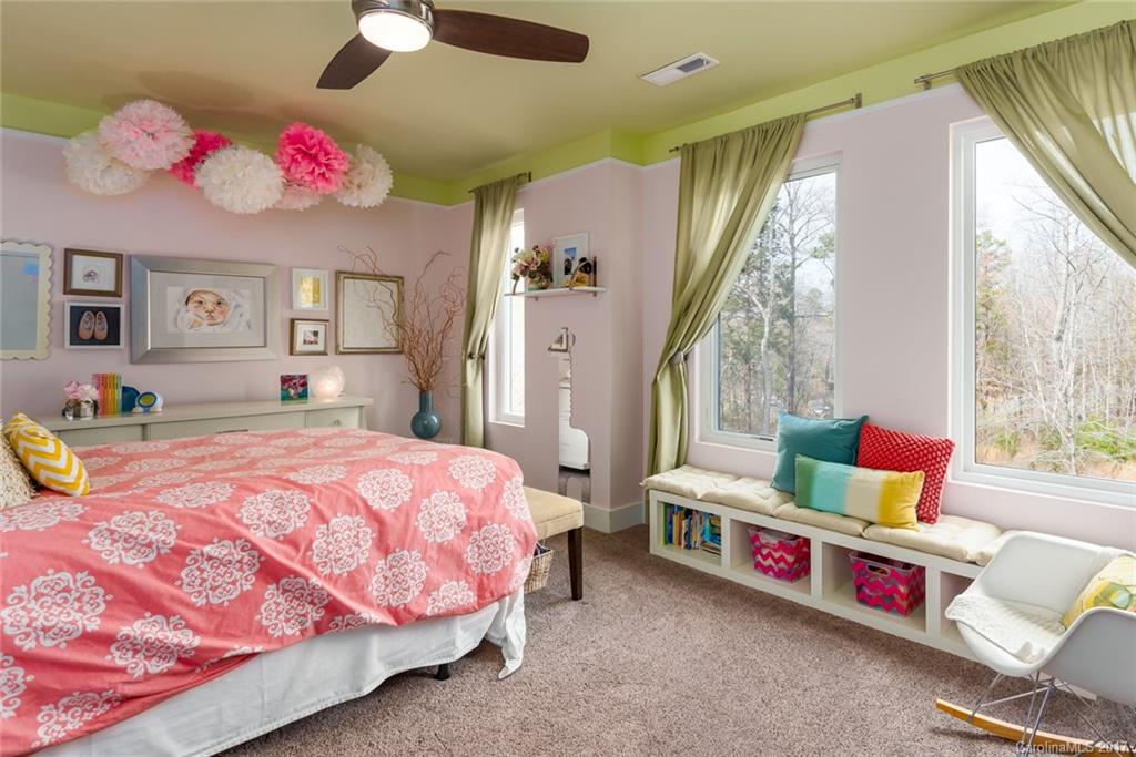 Lochaven Estates - Residential