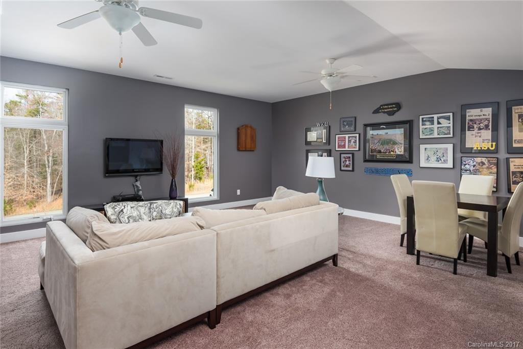 Lochaven Estates - Residential