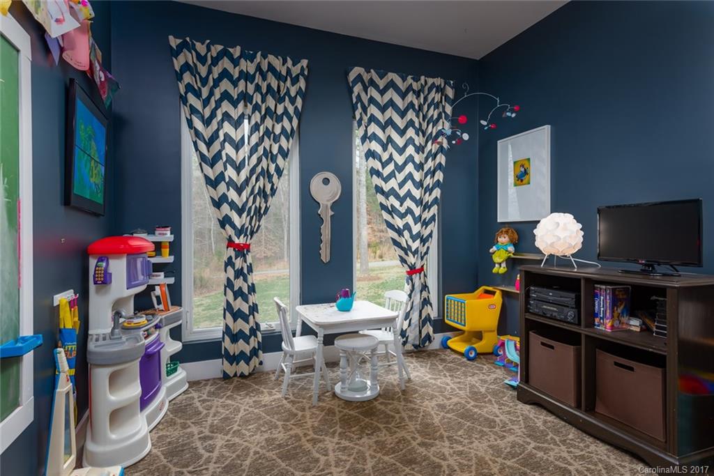 Lochaven Estates - Residential