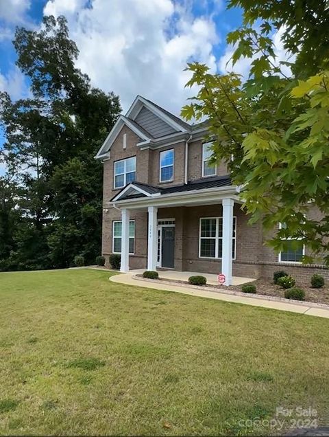 2044 Sweet William Drive Harrisburg NC 28075