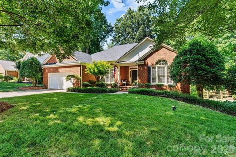 Photo of 17441 Cambridge Grove Drive, Huntersville, NC 28078 (MLS # 4398946)