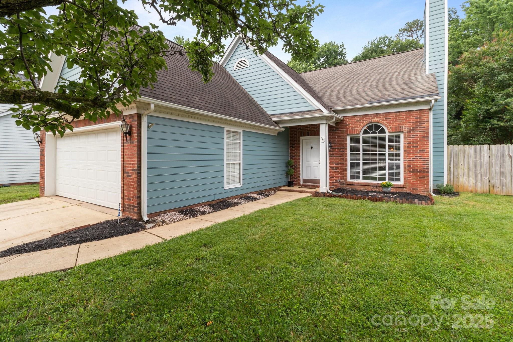 8906 Pickering Grove Lane