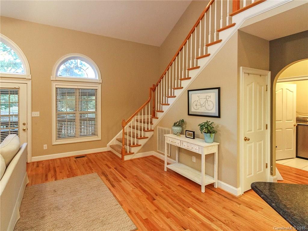 Tega Cay - Residential