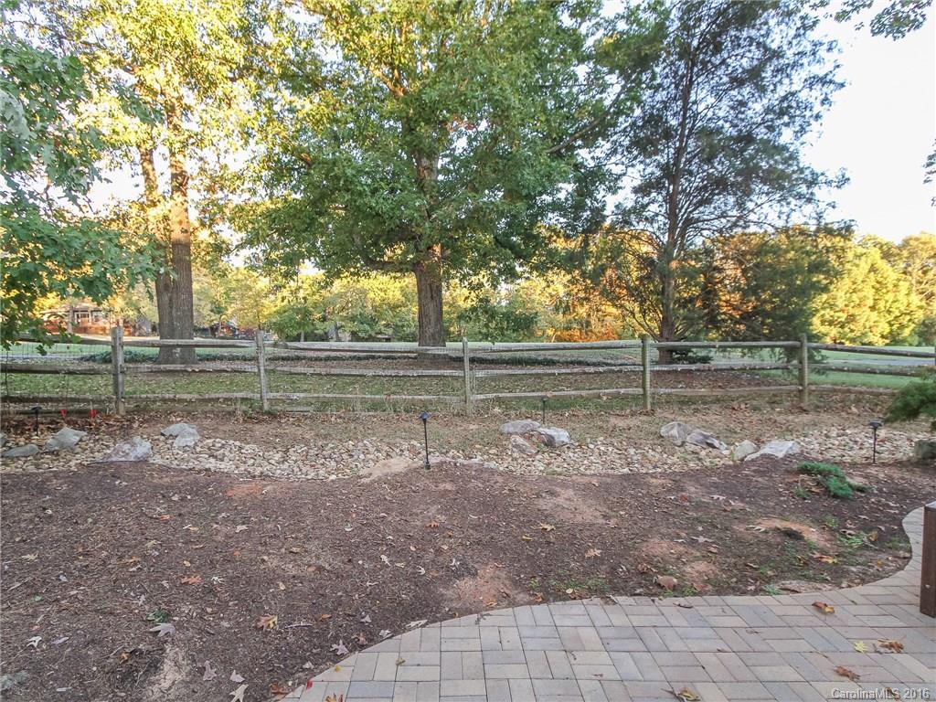 Tega Cay - Residential