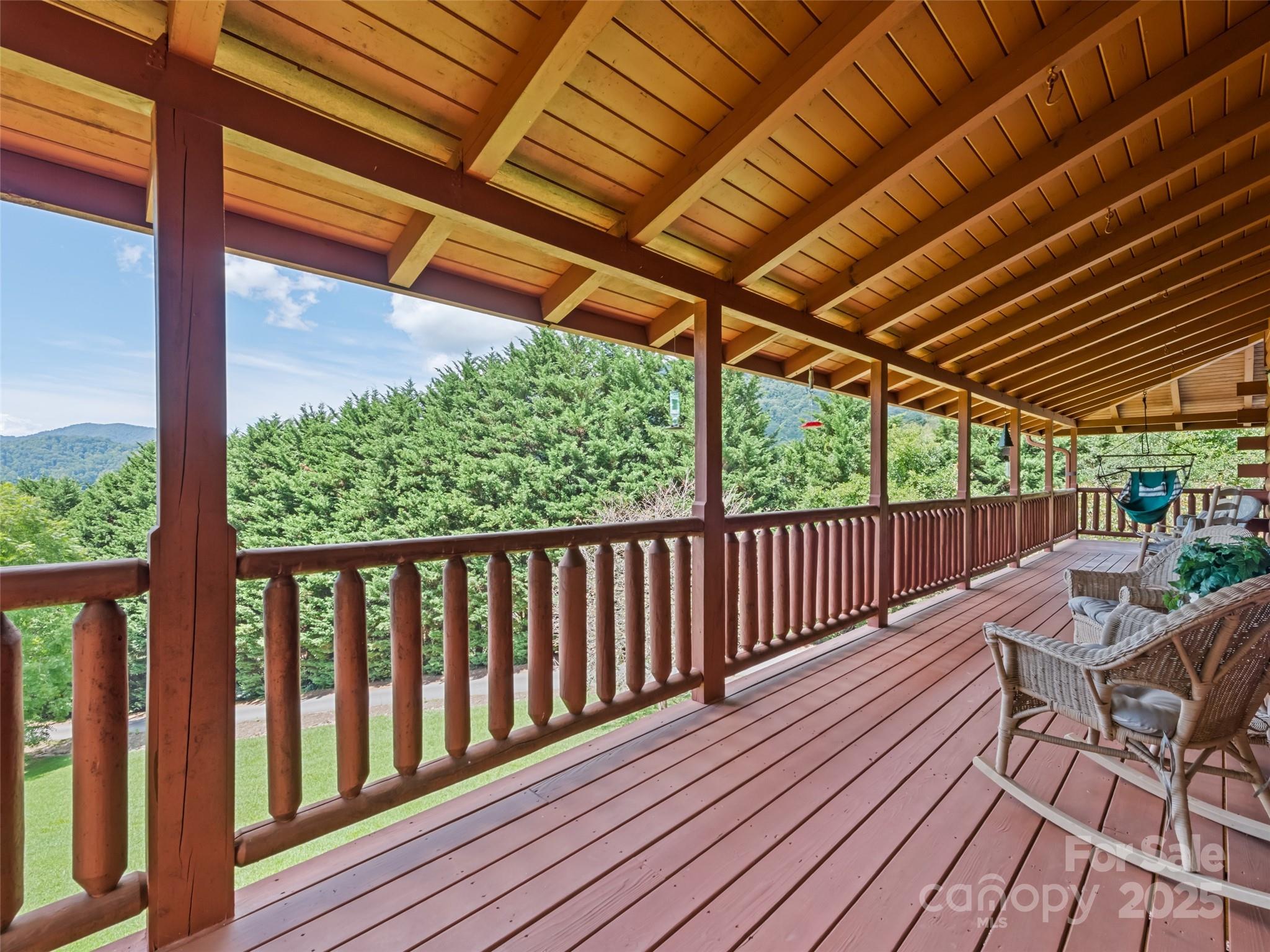 432 Raccoon Pointe