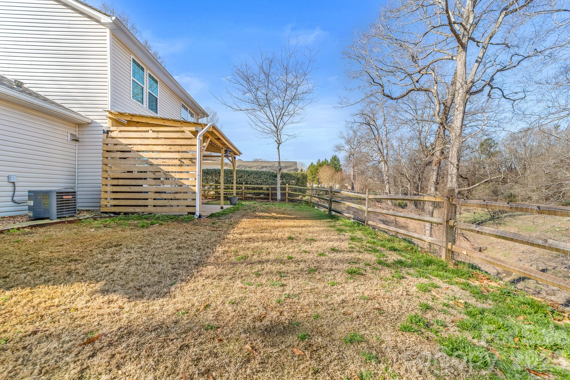 Adams Bluff - Residential